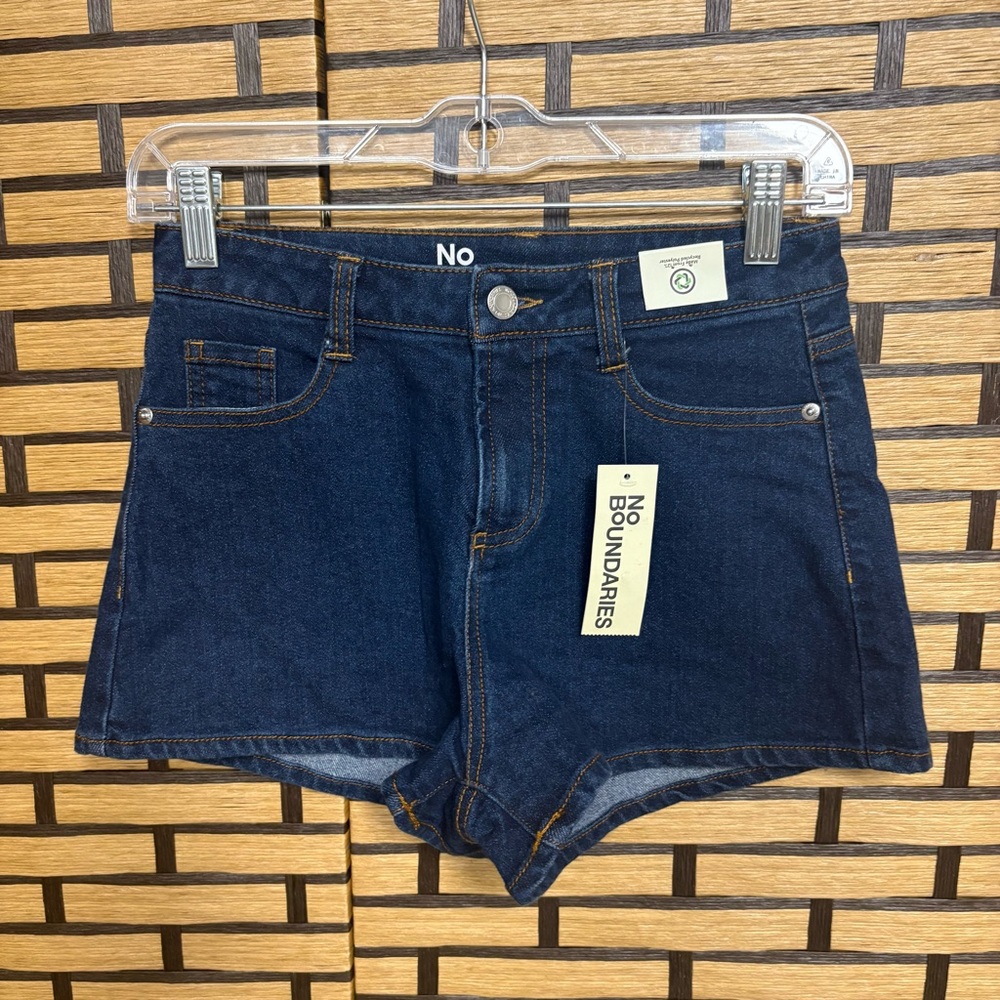 No Boundaries Denim Shorts‎ Size 0